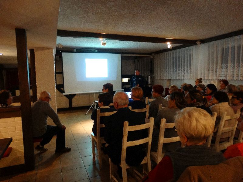 Seniorze zadbaj o swoje bezpieczeństwo