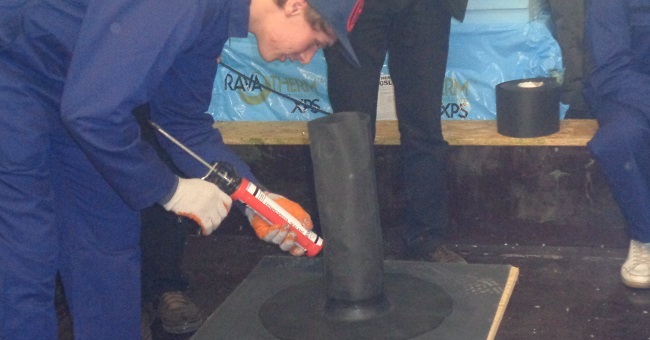 Akademia Dachów Płaskich. Szkolenie dla uczniów GCE [ZDJĘCIA]