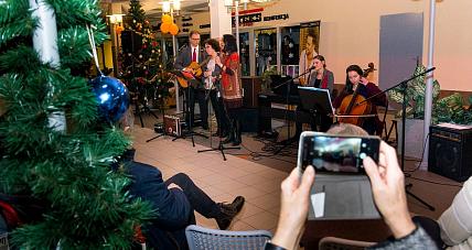 Kolędy świata. Koncert W S...