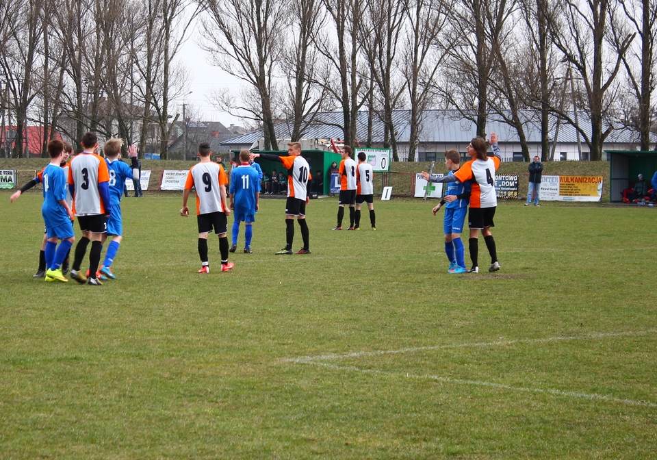 Trampkarze nieznacznie przegrali w Żurominie