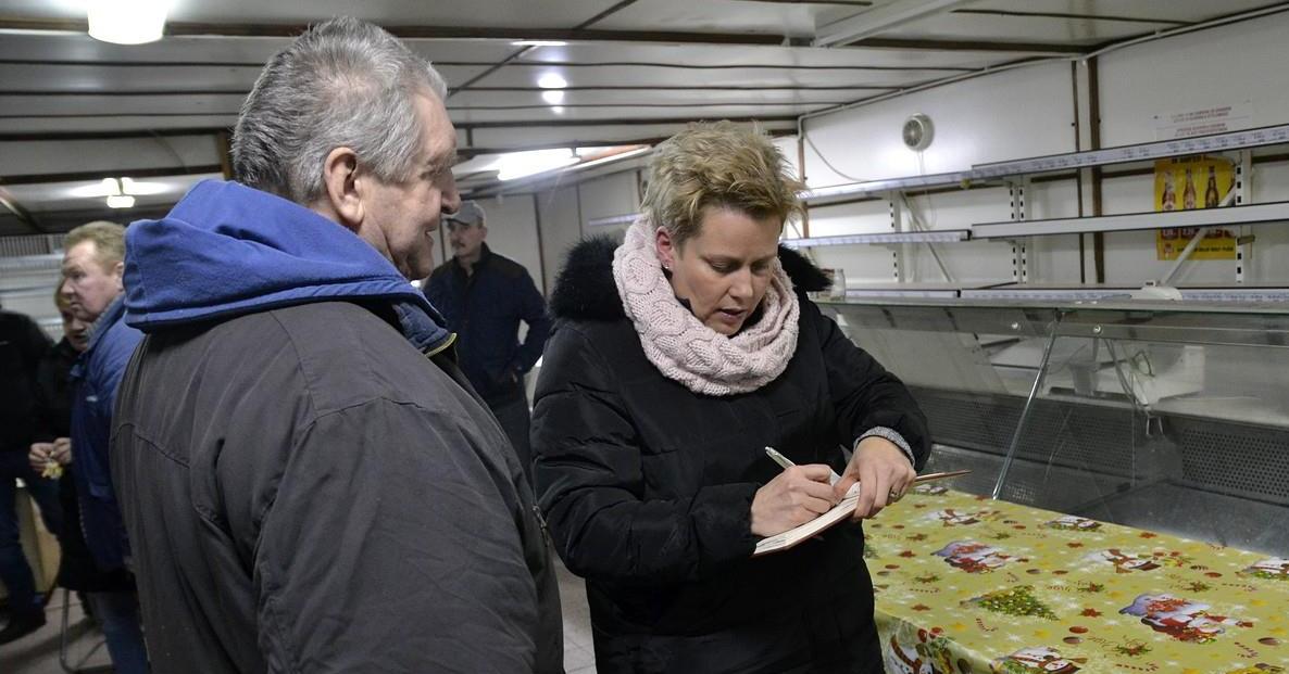 Spotkanie z mieszkańcami Zalesia. Jest potrzeba częstszych spotkań [ZDJĘCIA]