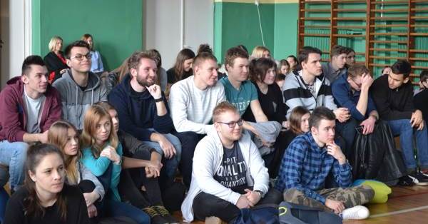 Gdzie pójść na studia? PWSZ zaprezentowała licealistom swoją ofertę [ZDJĘCIA]