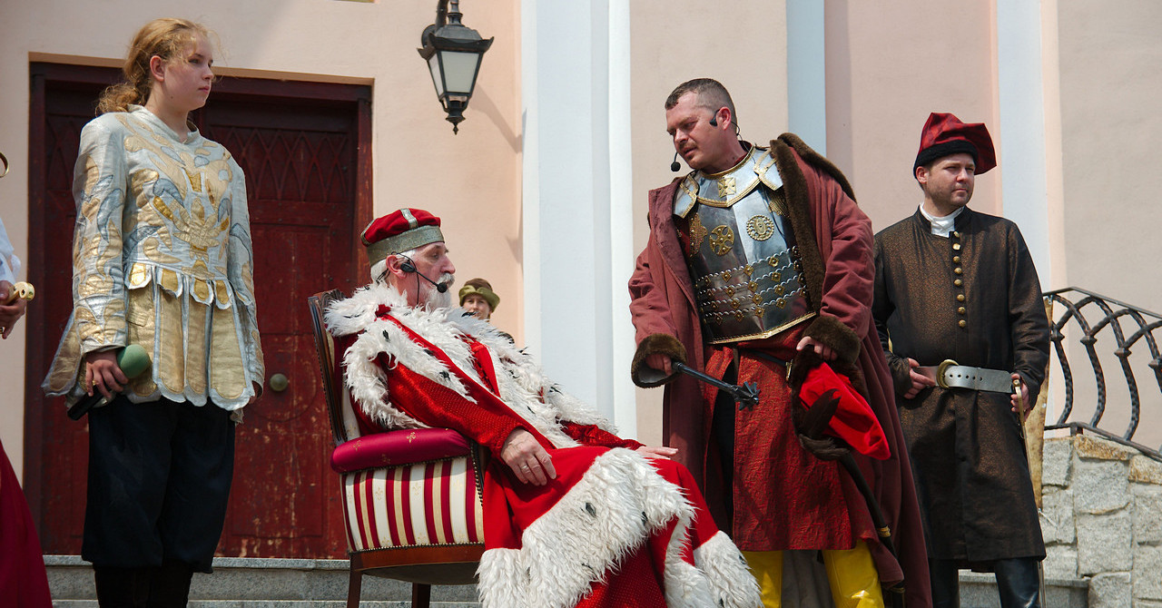 Ile pieniędzy wydaje miasto na Hołd Ruski? Znamy kwotę [ZDJĘCIA]