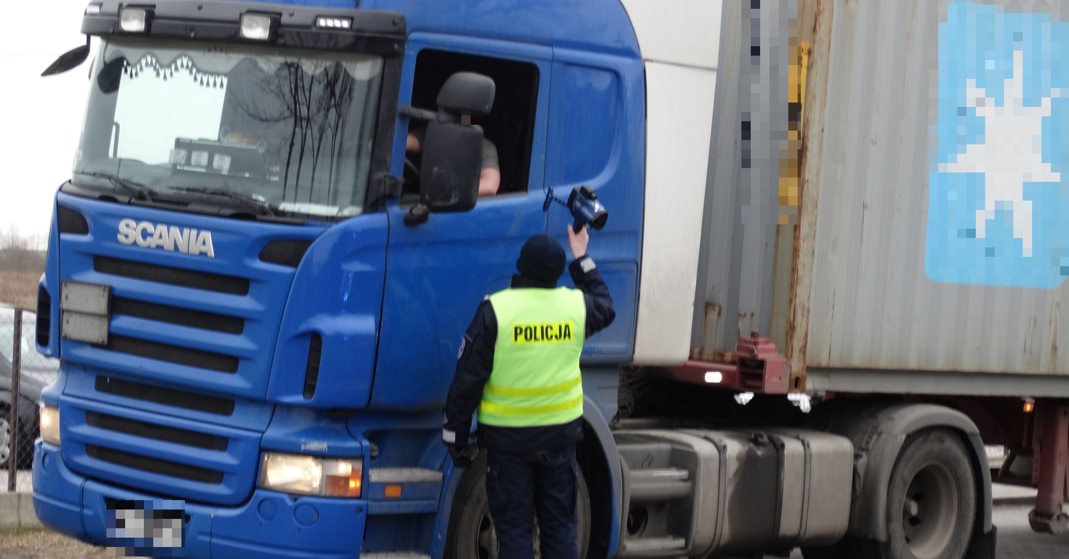 Pomimo ostrzeżeń kierowcy łamią przepisy na potęgę [ZDJĘCIA]