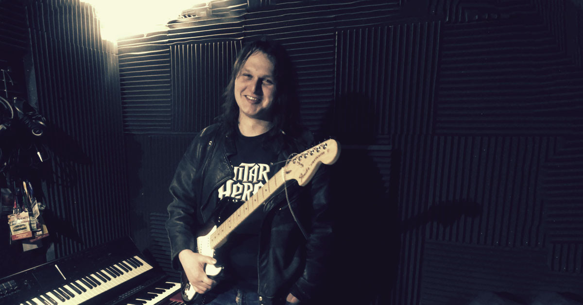 Ucz się od najlepszych. Kurs gry na gitarze z Dominikiem Janiszewskim