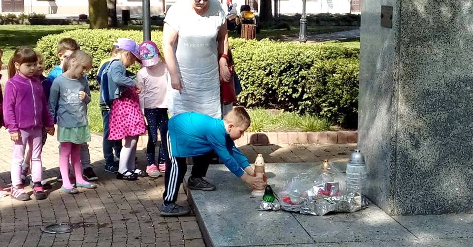Przedszkolaki uczciły Święto Konstytucji 3 Maja [ZDJĘCIA]