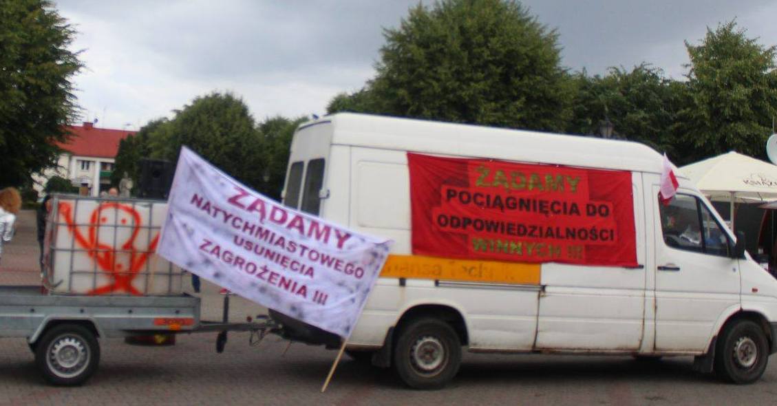 Pikieta „Czysty Gostynin” w sprawie chemikaliów przy Ziejkowej [ZDJĘCIA]