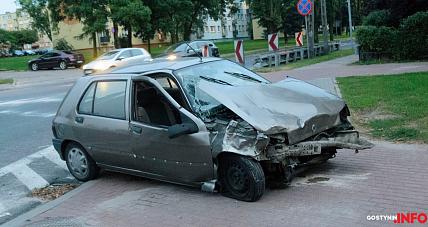 Kolizja Na Skrzyżowaniu Ulic ...