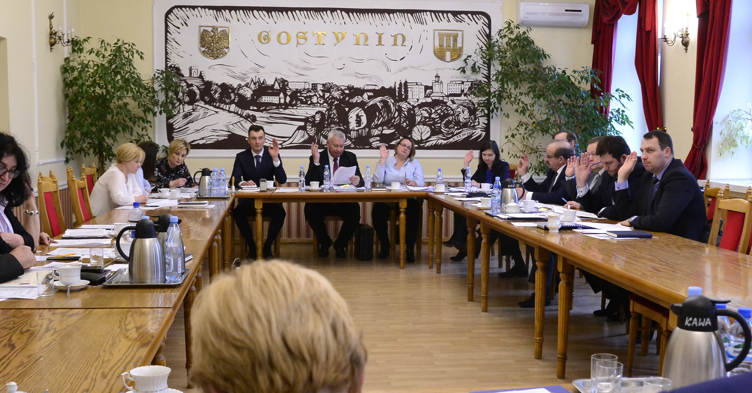 Parytety na listach wyborczych. Zobacz, jak wygląda to obecnie