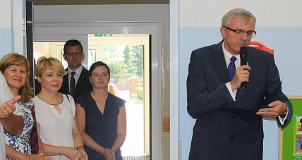 Sp Nr 5 Ma Kolejne Pomieszczenia...