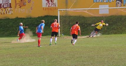 Emocjonujące Starcie I 8 ...