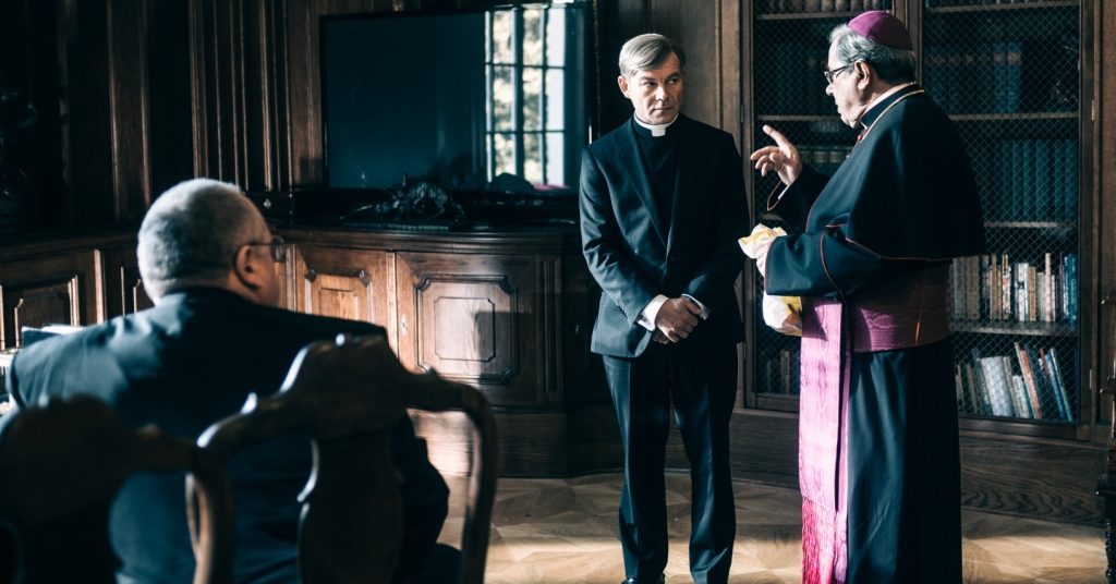 Pełne sale na filmie „Kler”. Niestety nie w Gostyninie