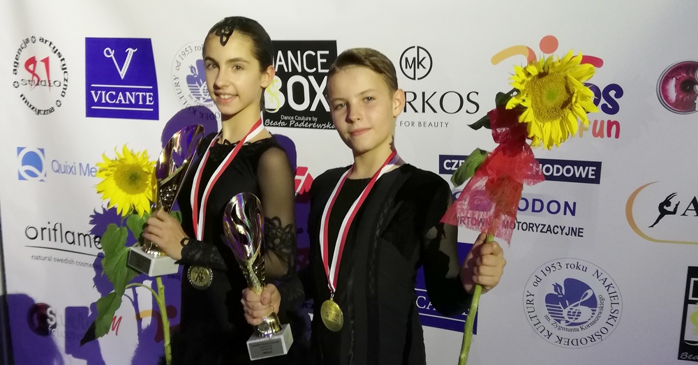 Tancerze UKS Pasja ze Szczawina Kościelnego wytańczyli złoty medal [ZDJĘCIA]