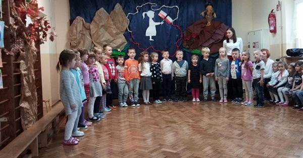 Przedszkolaki recytowały poezję patriotyczną [ZDJĘCIA]