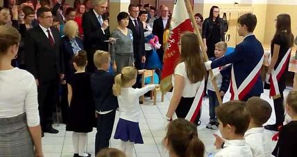 Uroczystość W Sp5. Pierwszaki Z...