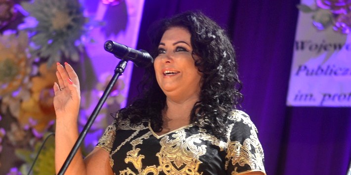 Koncert świąteczny w Sannikach. Zaśpiewa Alicja Węgorzewska