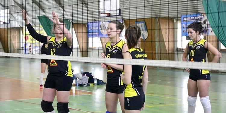 MOSiR zaprasza na trybuny. Mistrzostwa Gostynina w siatkówce kobiet
