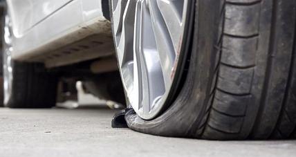 Przebite Opony I Porysowane...