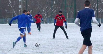 Pierwszy Sparing Mazura Przed...