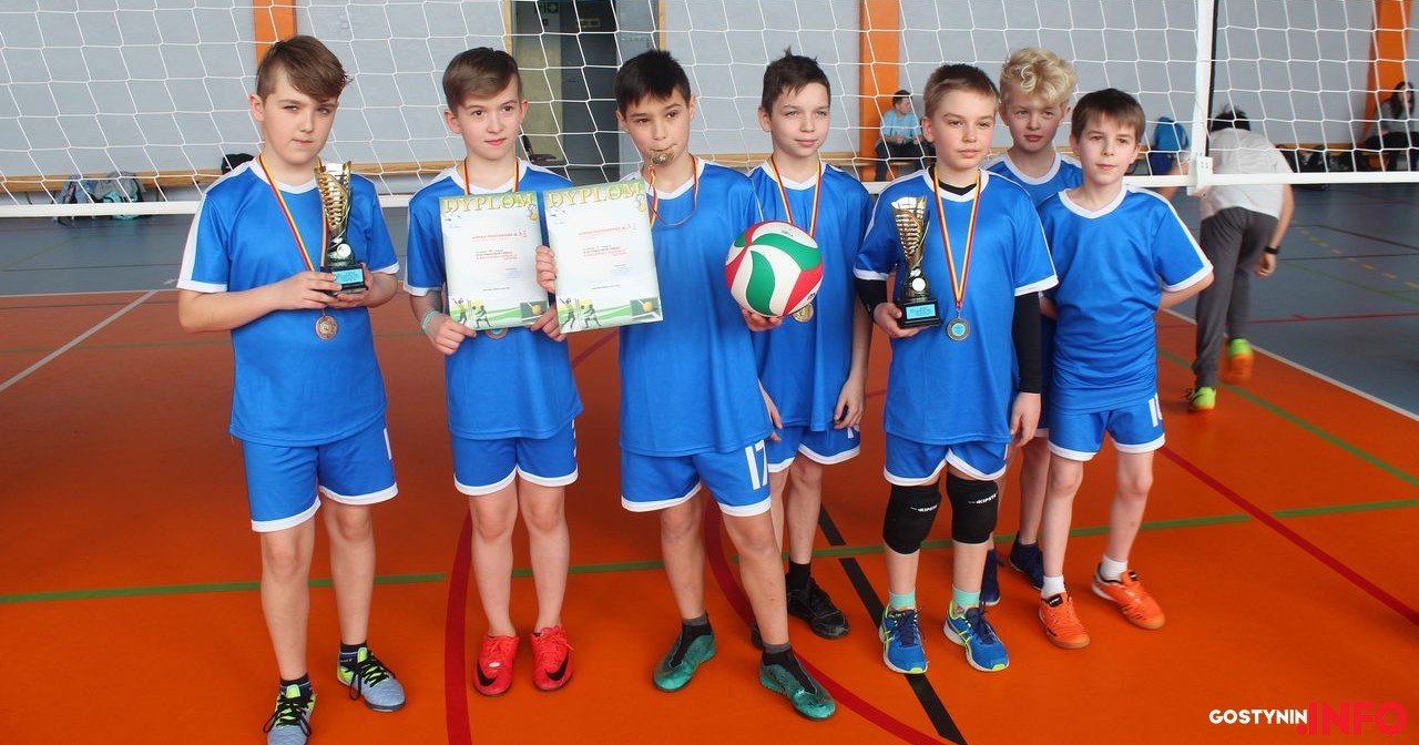 Mistrzostwa w Minisiatkówce [ZDJĘCIA+WYNIKI]