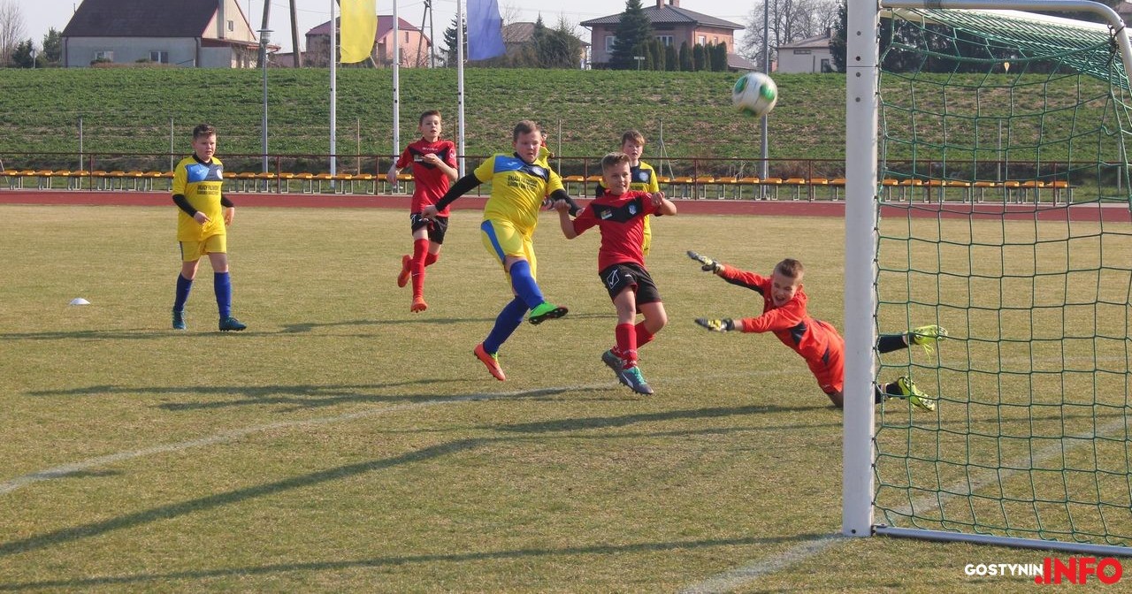Bardzo dobry początek rozgrywek dla grup młodzieżowych Mazura [ZDJĘCIA]