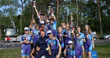 16 Pucharów Dla Uks Zwoleń-team P...