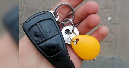Znaleziono Kluczyki Do Mercedesa....