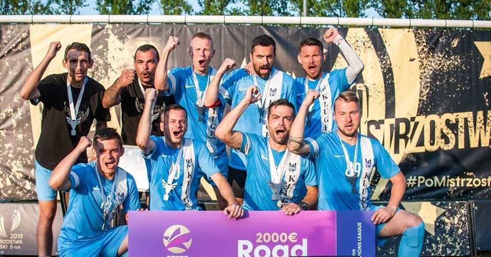 Wielki sukces. Piłkarz Mazura Gostynin Wicemistrzem Polski!