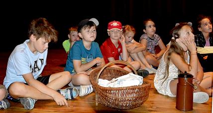 Wakacje W Mck Dobiegły Końca [...