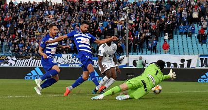 Wisła Płock Lepsza Od Legii W...