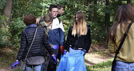 Trwa Akcja Sprzątanie świata [...