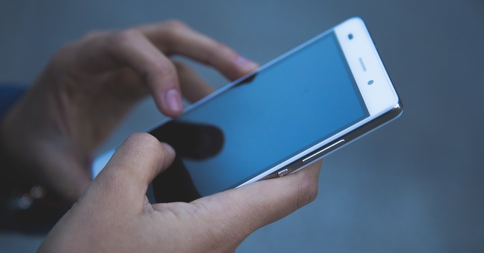 Internet ważniejszy od połączeń komunikacyjnych