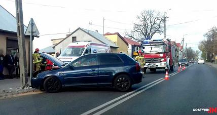 Bierzewicka: Osobówka Uderzyła W...