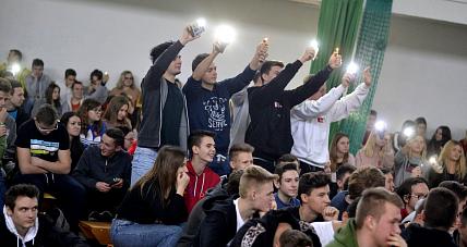 światełko Przy Nie Płacz Ew...