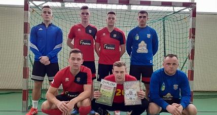 Błyskawica Lucień Wygrywa M...