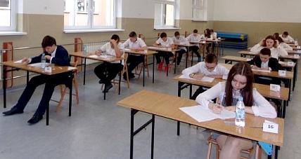 Egzaminy Próbne ósmoklasistów [z...