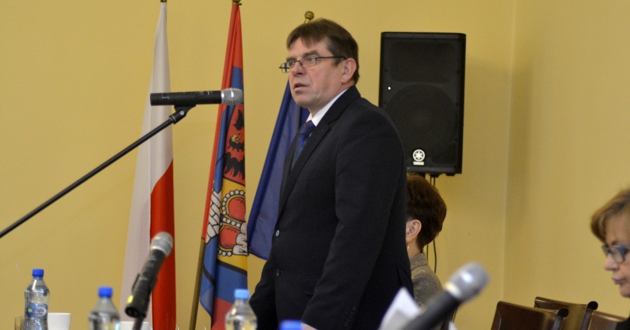 Rada Powiatu: kwalifikacja wojskowa i sprawozdania z działalności placówek [ZDJĘCIA]