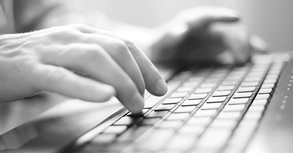 Startuje #FakeHunter – system do walki z infodemią