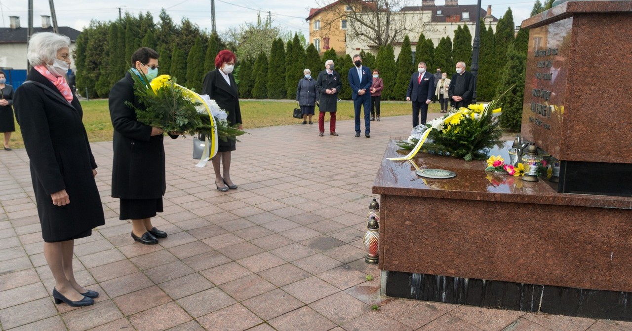 Obchody 229. Rocznicy Uchwalenia Konstytucji 3 Maja w czasie pandemii [ZDJĘCIA]