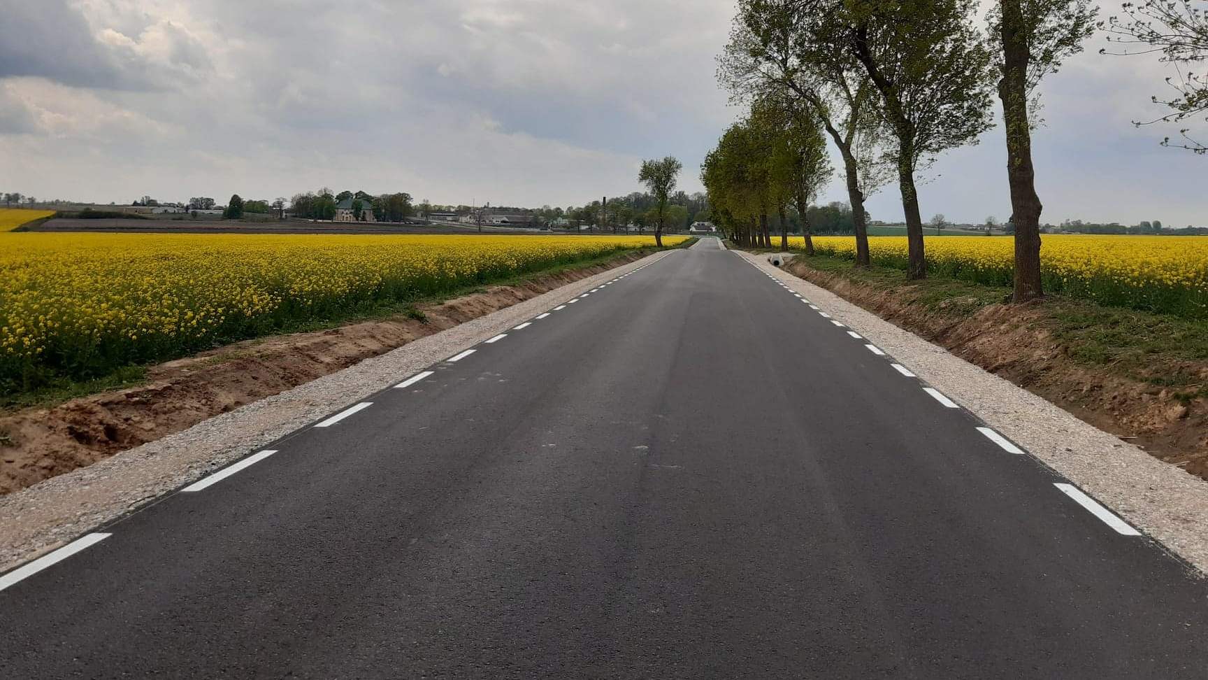 Uroczysty odbiór drogi powiatowej w miejscowości Trębki [ZDJĘCIA]