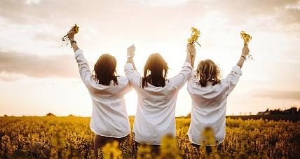 Niezwykły Dzień Mamy W Malowni