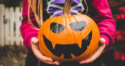 Areszt Za Obchody Halloween?...