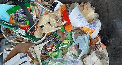 Niski Poziom Recyklingu Na...