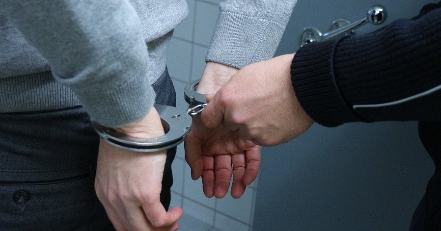 Włamanie do piwnicy przy ul. 18 Stycznia. 18-latek trafił już w ręce policji