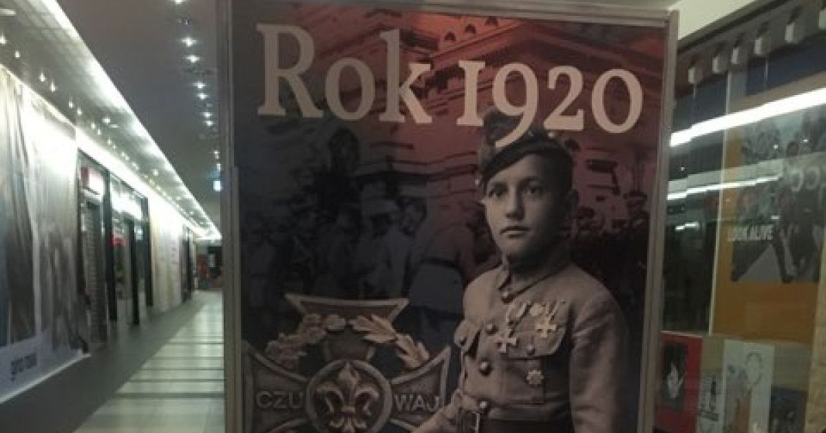 „Harcerki i harcerze w obronie Ojczyzny. Rok 1920” – wystawa w Galerii Wisła [ZDJĘCIA]