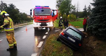 Gmina Sanniki. Opel Wjechał ...