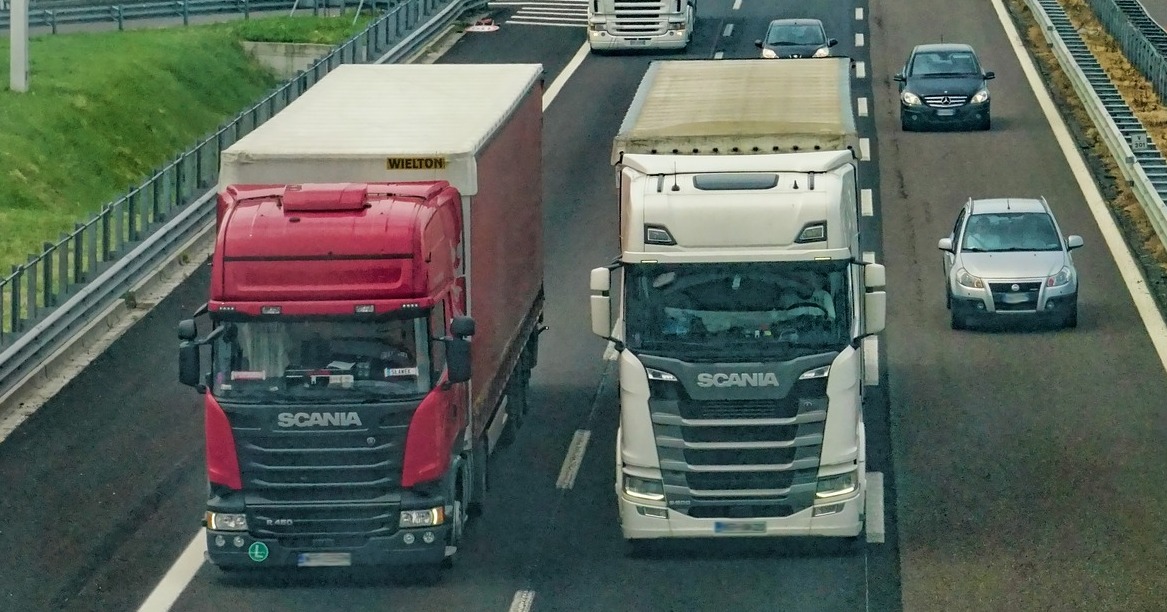 Ciężarówki i autobusy pod kontrolą policji. Podsumowanie działań