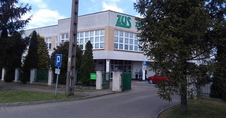 ZUS przypomina: wizytę w ZUS można zarezerwować