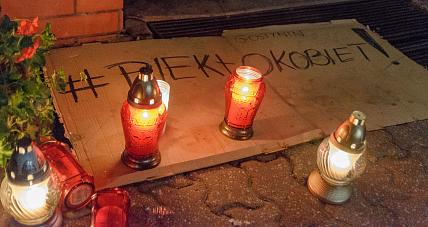 Protesty W Sprawie Aborcji:...