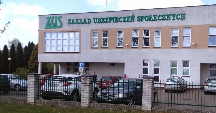Na wizytę w ZUS umówisz się teraz telefonicznie